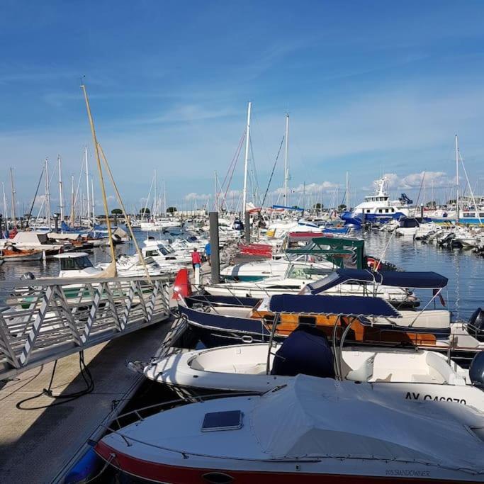 Appartement Les Pieds Dans L Eau Acces Direct Plage Pereire, Parking Gratuit ,Wifi Аркашон Екстер'єр фото